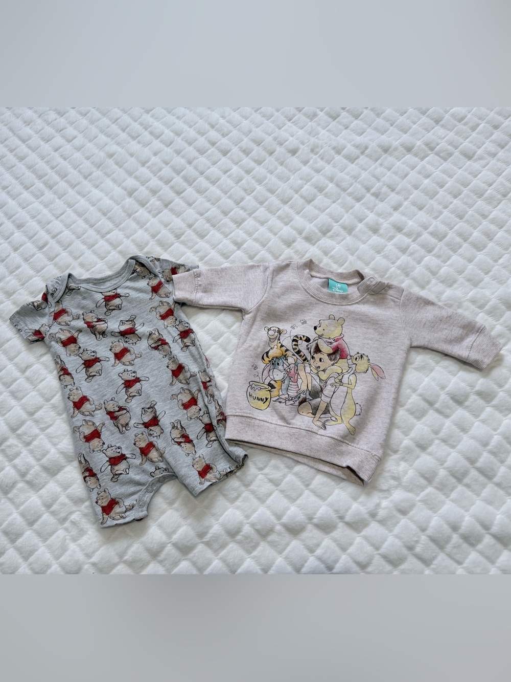 0-3 Months Disney Winnie the Pooh Pink Crewneck Sweatshirt for Kids Onesie Snaps